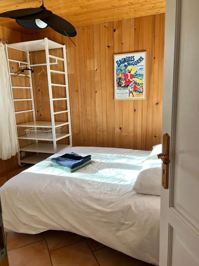* Magnifique Chalet Entre Les Pistes Et La Ville * カンパン フランス